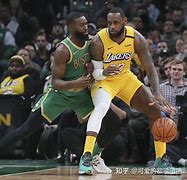 2024足球世俱杯赛程-关于湖人险胜老鹰，詹姆斯38+秃子协力赢下对手的信息